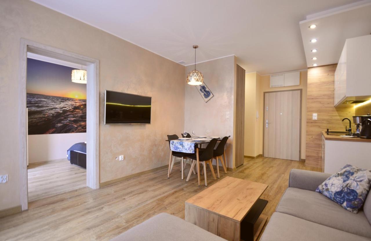 Apartamenty Bryza - Monte Cassino 8 - Centrum シフィノウイシチェ エクステリア 写真