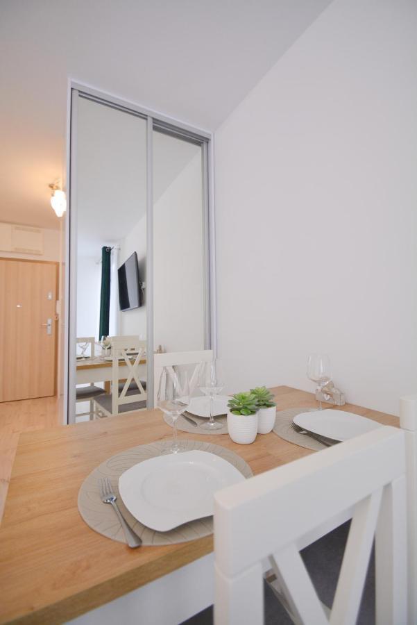 Apartamenty Bryza - Monte Cassino 8 - Centrum シフィノウイシチェ エクステリア 写真