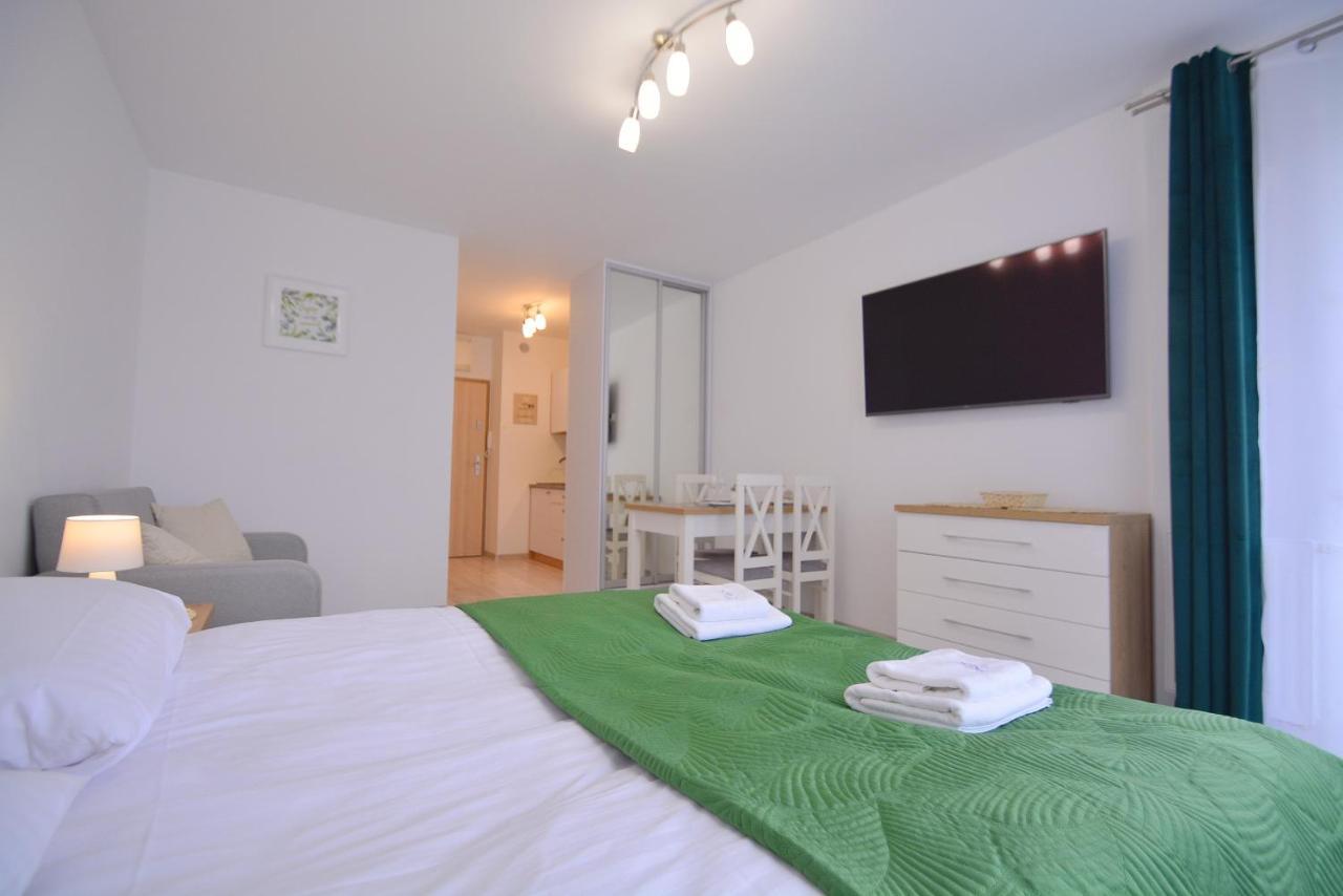 Apartamenty Bryza - Monte Cassino 8 - Centrum シフィノウイシチェ エクステリア 写真